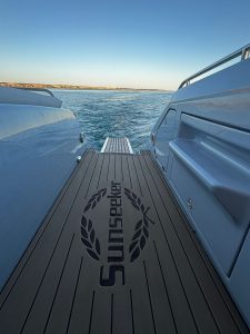 Sunseeker Camargue Blue Moon